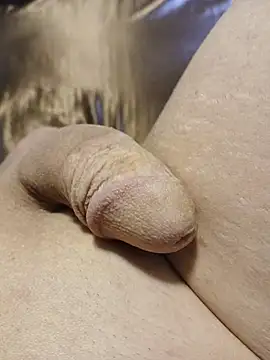 Snapshot of tripled6996 chatting on November 8, 2025, 8:23 pm tripled6996 online show from November 8, 2025, 8:23 pm