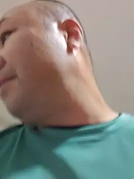 Snapshot of caige8888 chatting on October 28, 2025, 12:59 pm caige8888 online show from October 28, 2025, 12:59 pm