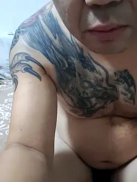 Snapshot of caige8888 chatting on November 28, 2025, 1:00 pm caige8888 online show from November 28, 2025, 1:00 pm