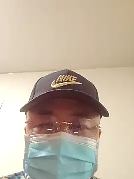 Snapshot of caige8888 chatting on October 17, 2025, 6:50 am caige8888 online show from October 17, 2025, 6:50 am