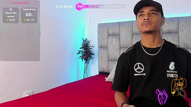 Snapshot of SweetAndSinful chatting on December 14, 2025, 4:51 am SweetAndSinful online show from December 14, 2025, 4:51 am