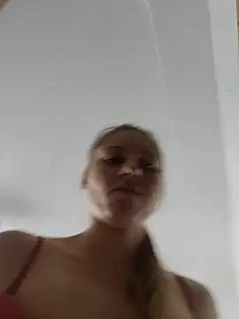 SandyCassie online show from June 24, 2026, 7:18 am