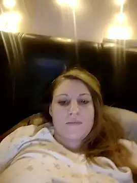 SandyCassie online show from January 11, 2026, 3:30 pm