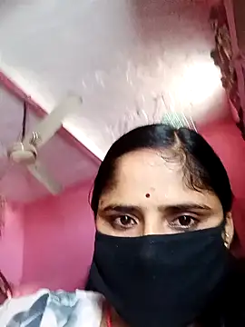 Snapshot of Rajni_chauhan chatting on May 1, 2026, 8:19 am Rajni chauhan online show from May 1, 2026, 8:19 am