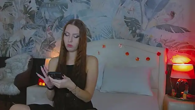 Snapshot of ReginaNyx chatting on November 2, 2025, 4:39 am ReginaNyx online show from November 2, 2025, 4:39 am