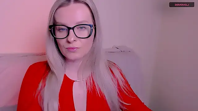 AllaLeomz online show from January 8, 2026, 8:09 am