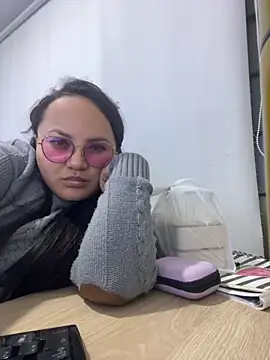 antoniamiller69 online show from October 30, 2025, 12:09 am