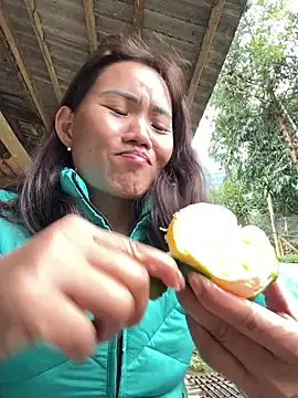 Saomai25 online show from November 22, 2025, 7:51 am