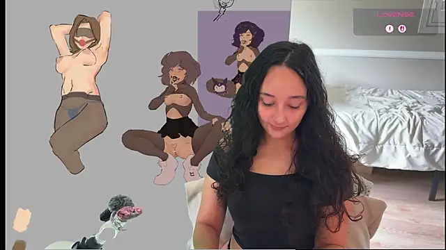 WinnieRin online show from April 12, 2026, 11:08 pm