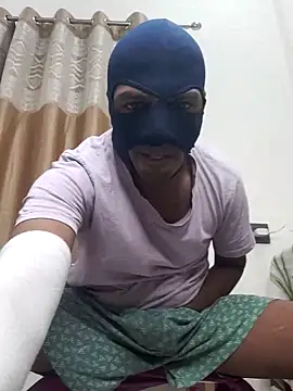 Snapshot of Mysterious_Prince chatting on November 19, 2025, 5:35 pm Mysterious Prince online show from November 19, 2025, 5:35 pm