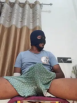 Snapshot of Mysterious_Prince chatting on November 25, 2025, 5:35 pm Mysterious Prince online show from November 25, 2025, 5:35 pm