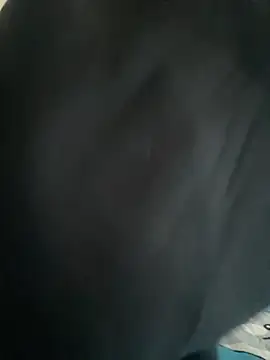 Snapshot of aini-maili chatting on December 3, 2025, 6:57 am aini-maili online show from December 3, 2025, 6:57 am