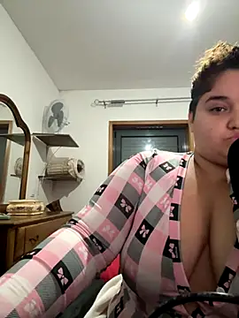 menina coimbrinha online show from December 4, 2025, 10:53 pm