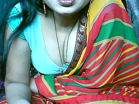 Snapshot of diksha--s chatting on December 5, 2025, 10:25 am diksha--s online show from December 5, 2025, 10:25 am