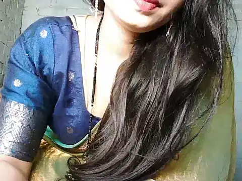 Snapshot of diksha--s chatting on October 28, 2025, 6:40 pm diksha--s online show from October 28, 2025, 6:40 pm