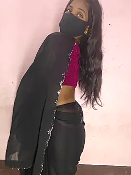 Snapshot of sweet_couple99 chatting on November 16, 2025, 4:45 pm sweet couple99 online show from November 16, 2025, 4:45 pm