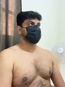 Snapshot of Handsome8677 chatting on May 21, 2026, 12:35 pm Handsome8677 online show from May 21, 2026, 12:35 pm