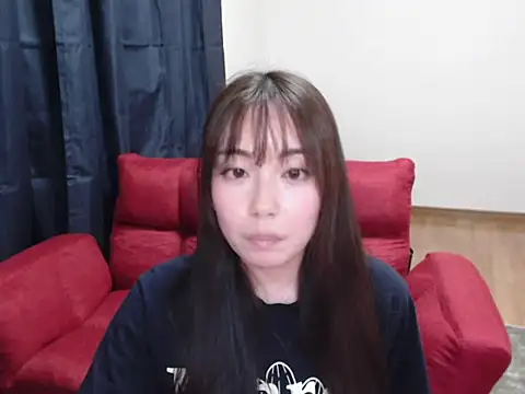 Snapshot of erika_chikensuki chatting on October 17, 2025, 10:39 am erika chikensuki online show from October 17, 2025, 10:39 am