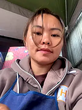 panda-bae online show from October 19, 2025, 3:09 am