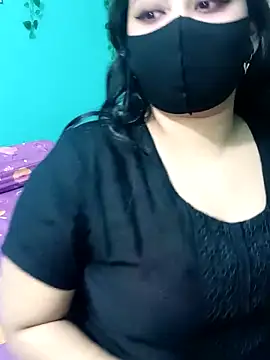 Porimoni22 online show from May 4, 2026, 8:44 pm