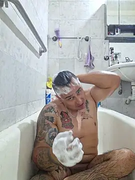 Snapshot of Rueditasss chatting on March 10, 2026, 12:03 am Rueditasss online show from March 10, 2026, 12:03 am