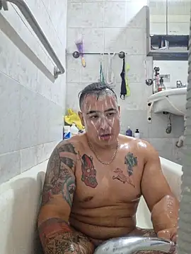 Snapshot of Rueditasss chatting on March 9, 2026, 2:04 am Rueditasss online show from March 9, 2026, 2:04 am