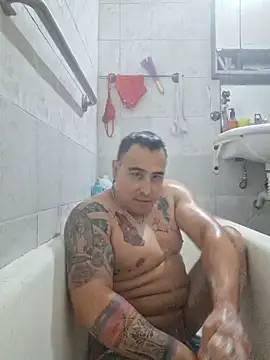 Rueditasss online show from August 5, 2026, 1:49 pm