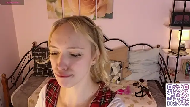 Grace Glend online show from May 8, 2026, 11:08 pm