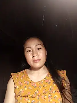 Snapshot of Spring-mky chatting on November 7, 2025, 7:02 am Spring-mky online show from November 7, 2025, 7:02 am