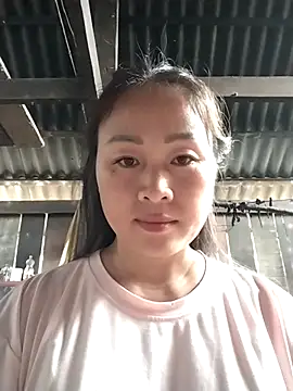 Snapshot of Spring-mky chatting on October 23, 2025, 8:02 am Spring-mky online show from October 23, 2025, 8:02 am