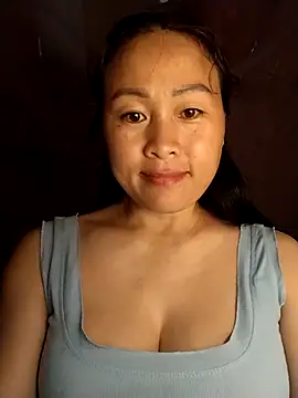 Snapshot of Spring-mky chatting on November 9, 2025, 2:04 am Spring-mky online show from November 9, 2025, 2:04 am