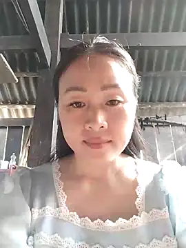 Snapshot of Spring-mky chatting on October 28, 2025, 2:12 am Spring-mky online show from October 28, 2025, 2:12 am