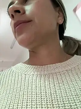 Snapshot of valentina_herrrera chatting on April 9, 2026, 3:07 pm valentina herrrera online show from April 9, 2026, 3:07 pm