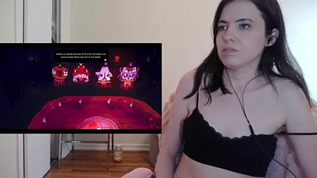 goddesslunadragonprincess online show from February 22, 2026, 8:32 pm