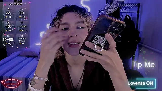 Lyric Mirage online show from March 20, 2026, 1:39 am