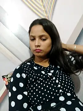 Snapshot of Anshika1431 chatting on November 9, 2025, 3:05 pm Anshika1431 online show from November 9, 2025, 3:05 pm