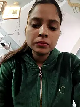 Snapshot of Anshika1431 chatting on December 5, 2025, 4:00 am Anshika1431 online show from December 5, 2025, 4:00 am