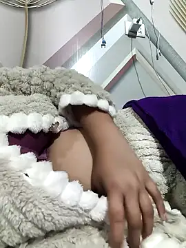 Anshika1431 online show from January 12, 2026, 4:58 pm