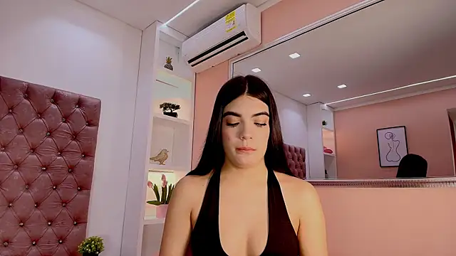Snapshot of eva_rosier5 chatting on October 18, 2025, 1:13 pm eva rosier5 online show from October 18, 2025, 1:13 pm