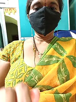 Snapshot of hot-telugu-queen chatting on December 3, 2025, 10:47 am hot-telugu-queen online show from December 3, 2025, 10:47 am