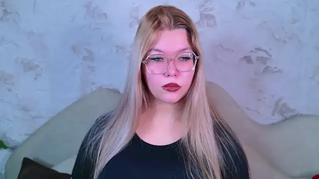 MonaKeli online show from October 29, 2025, 4:06 pm