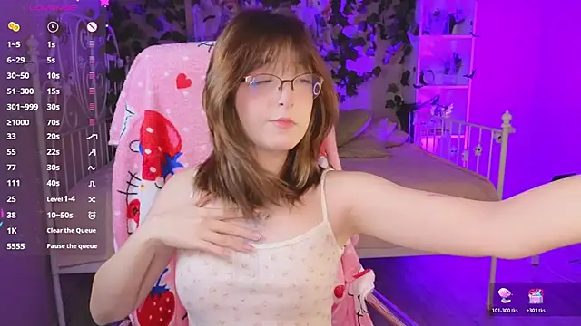 Snapshot of Soffi_Toffi chatting on November 2, 2025, 10:31 am Soffi Toffi online show from November 2, 2025, 10:31 am