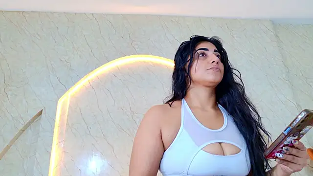 Snapshot of Antonella_Russo1 chatting on July 14, 2026, 1:39 pm Antonella Russo1 online show from July 14, 2026, 1:39 pm