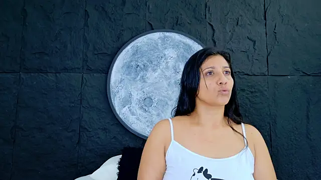 Snapshot of Antonella_Russo1 chatting on July 21, 2026, 1:12 pm Antonella Russo1 online show from July 21, 2026, 1:12 pm