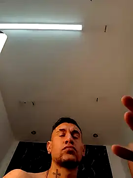 Snapshot of Stormandloganxxx chatting on October 28, 2025, 2:27 pm Stormandloganxxx online show from October 28, 2025, 2:27 pm