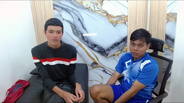 RayStewart  online show from November 19, 2025, 7:25 pm