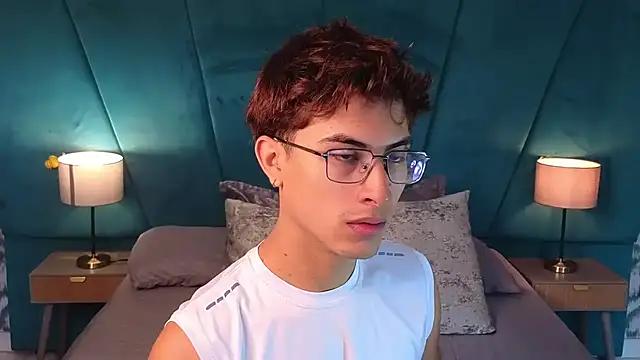 Aaron Eze online show from July 2, 2026, 1:28 pm