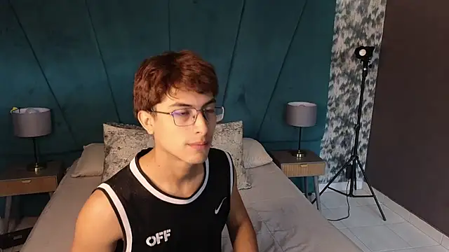 Aaron Eze online show from July 17, 2026, 12:57 pm