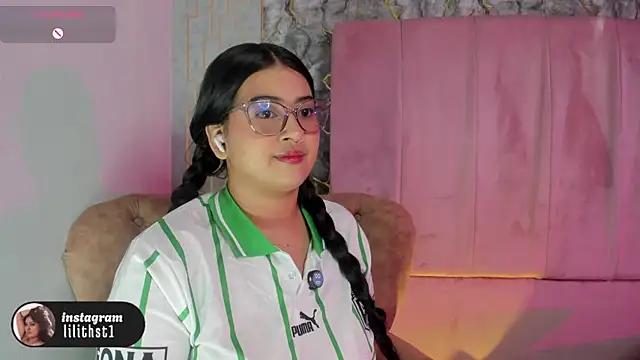 Snapshot of lilithst_ chatting on June 8, 2026, 8:09 pm lilithst online show from June 8, 2026, 8:09 pm