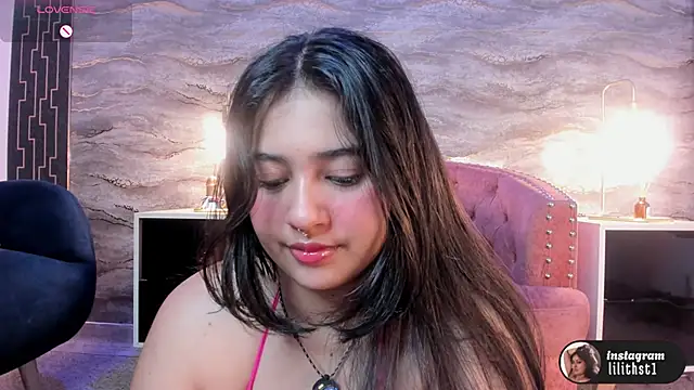 Snapshot of lilithst_ chatting on November 13, 2025, 8:57 pm lilithst online show from November 13, 2025, 8:57 pm